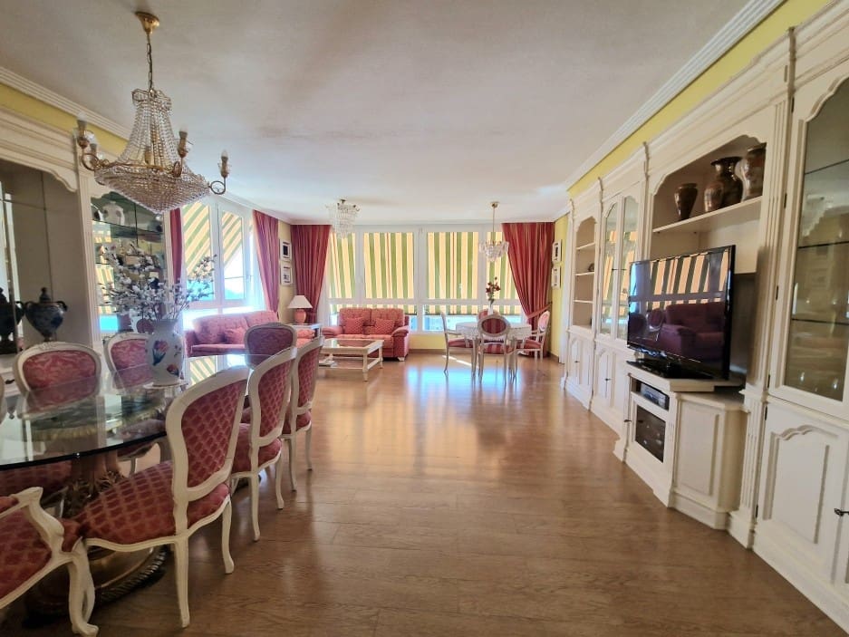 4 soveværelse Lejlighed til salg i Benidorm - € 685.000 (Ref: 9314830)