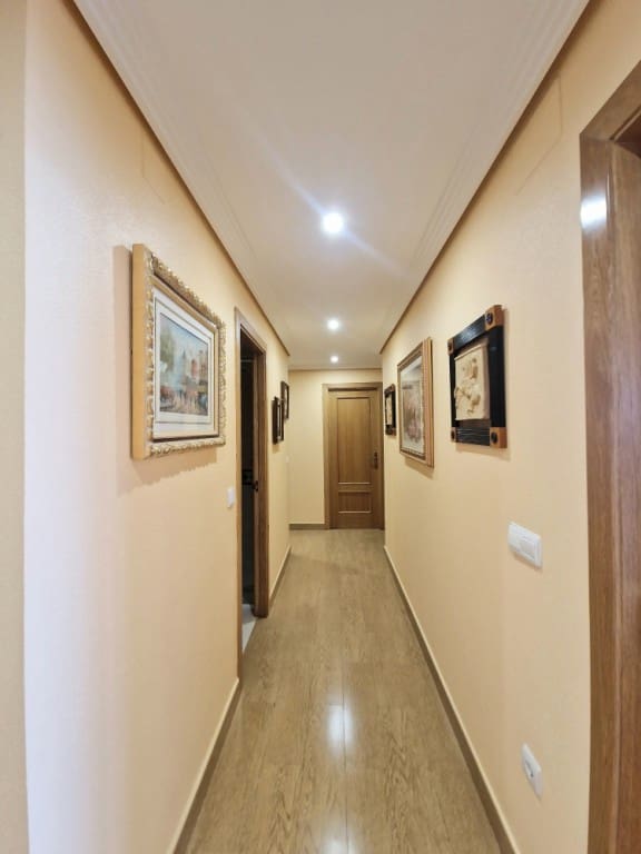 4 soveværelse Lejlighed til salg i Benidorm - € 685.000 (Ref: 9314830)