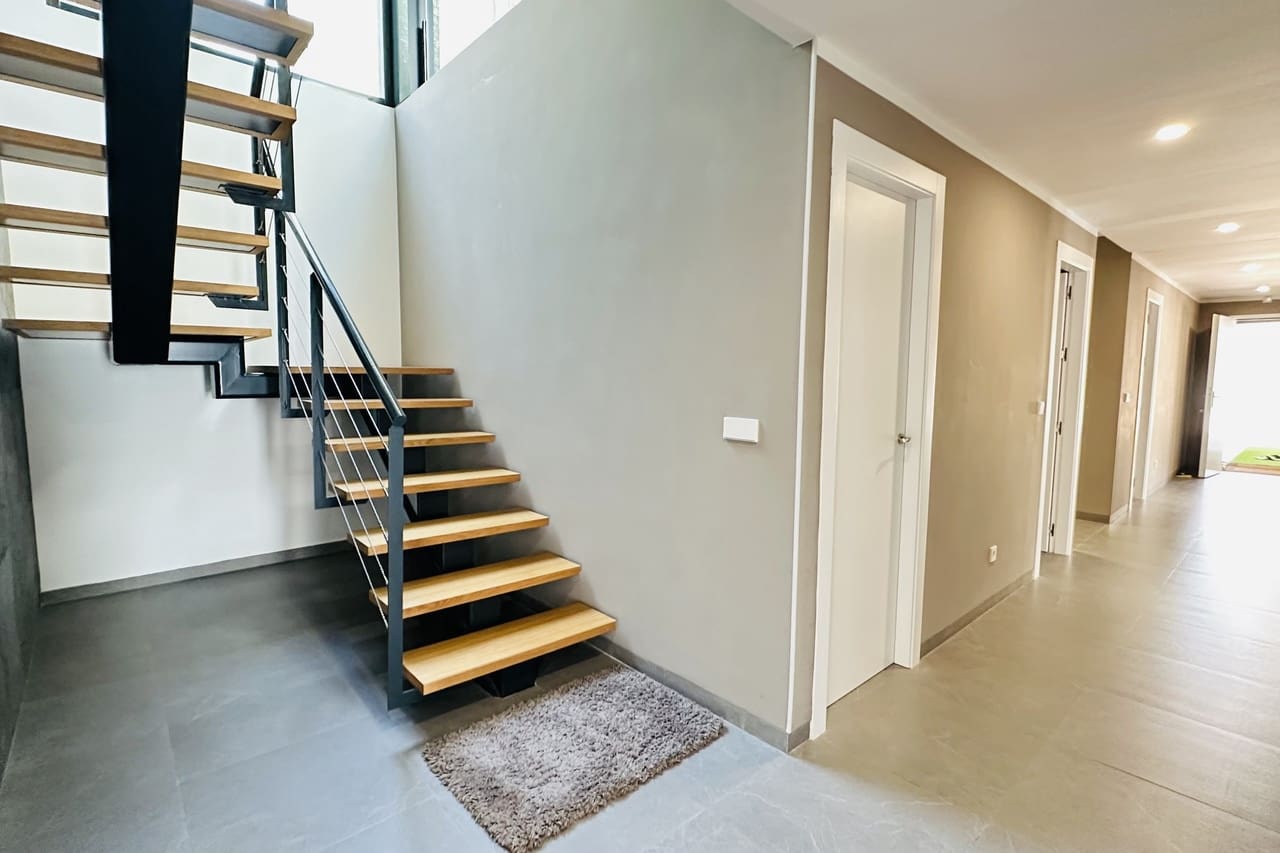 6 sovrum Villa till salu i Las Colinas Golf med garage - 2 350 000 € (Ref: 9314845)