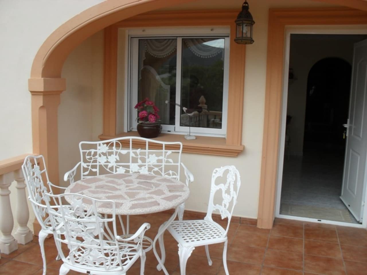 3 soverom Villa til salgs i Jalon / Xalo med garasje - € 599 000 (Ref: 9314847)