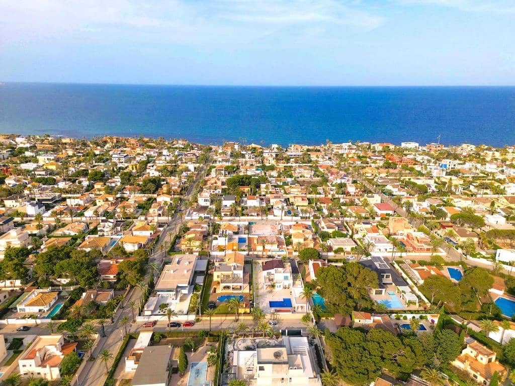 5 soveværelse Villa til salg i Cabo Roig med swimmingpool - € 1.995.000 (Ref: 9314856)