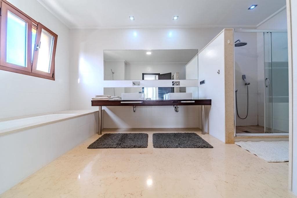 5 soveværelse Villa til salg i Cabo Roig med swimmingpool - € 1.995.000 (Ref: 9314856)