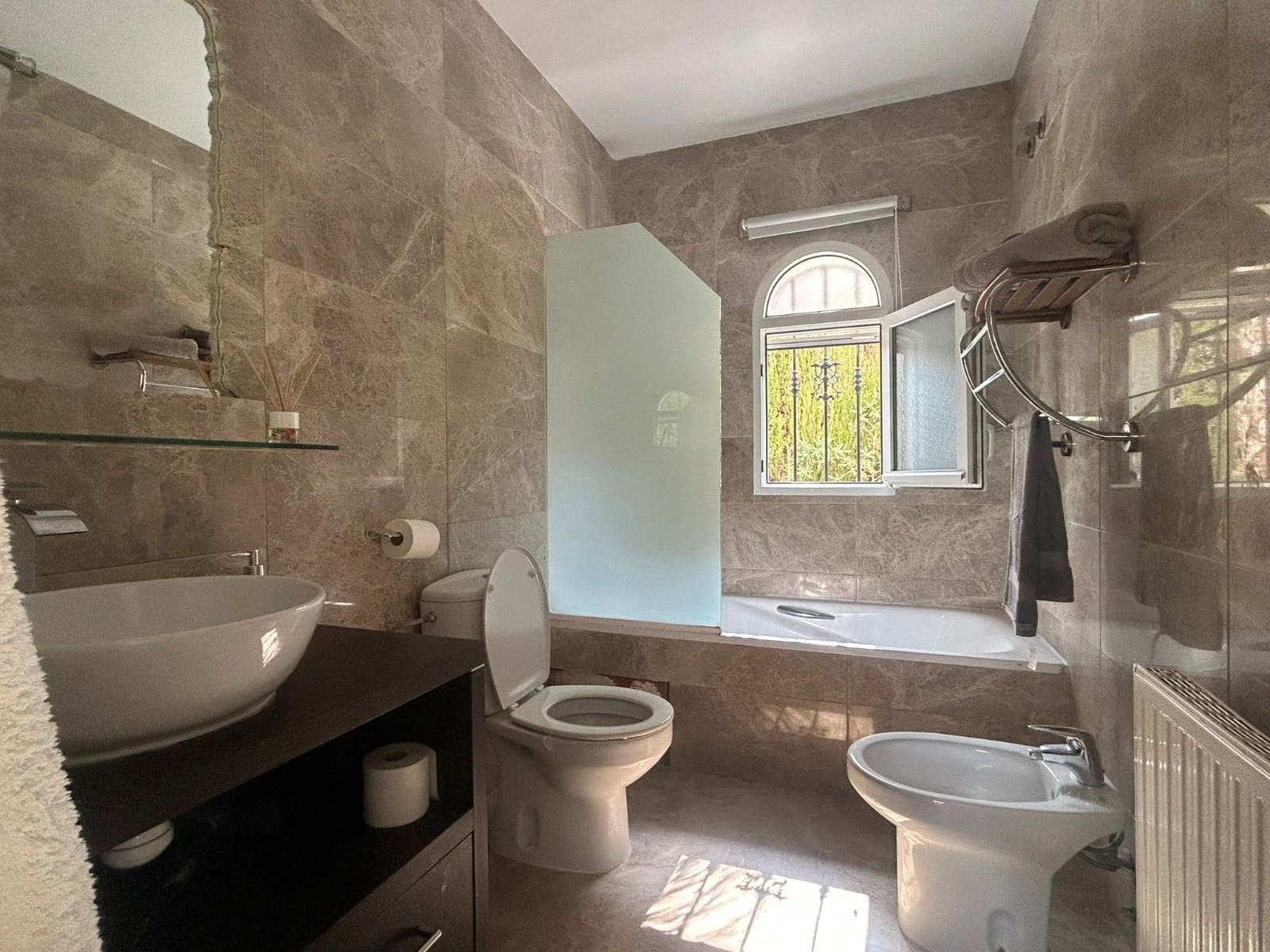 5 bedroom Villa for sale in Orihuela Costa with pool garage - € 675,000 (Ref: 9314857)