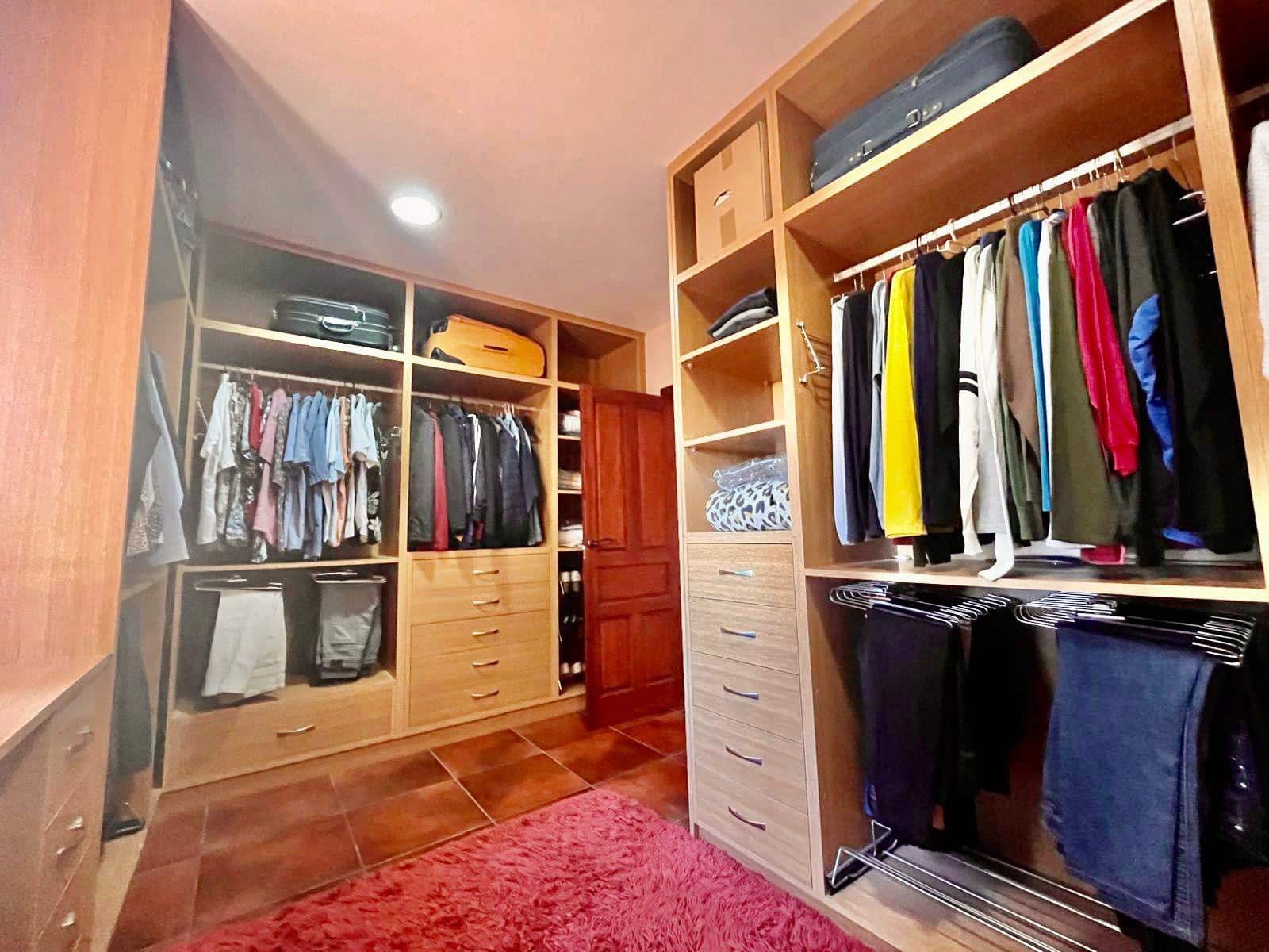 Chalet de 4 habitaciones en Rojales en venta con piscina - 780.000 € (Ref: 9314873)