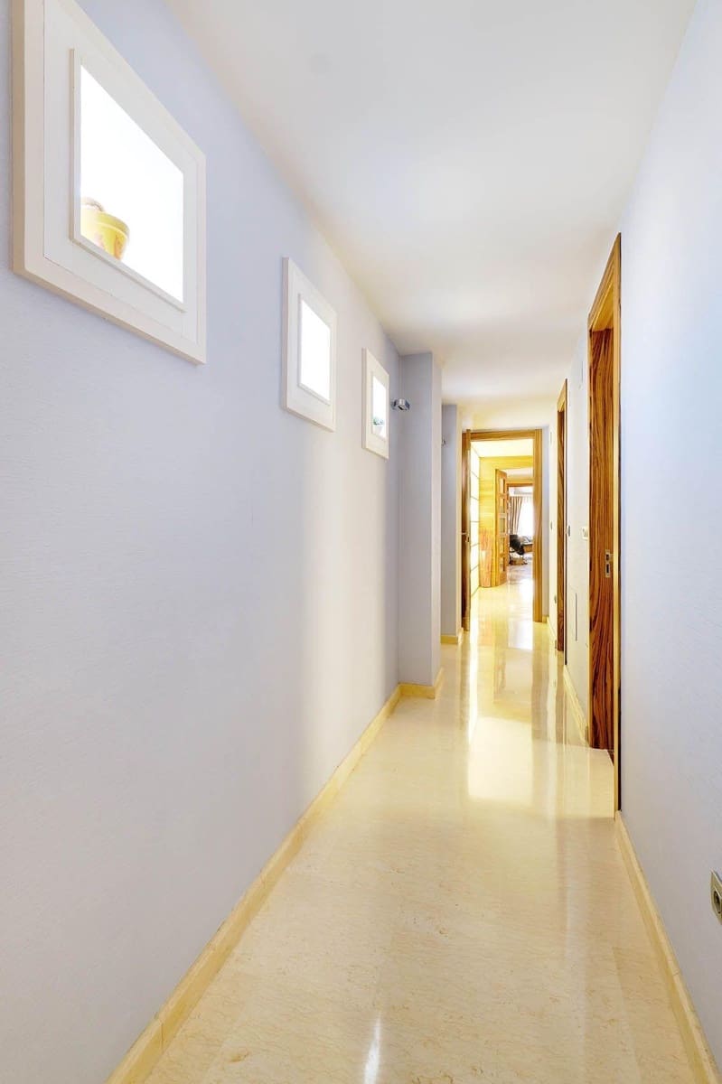 3 soverom Penthouse til salgs i Torrevieja - € 525 000 (Ref: 9314875)