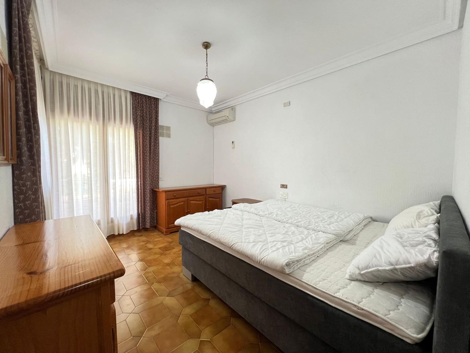 4 makuuhuone Huvila myytävänä paikassa Orihuela Costa mukana uima-altaan - 850 000 € (Ref: 9314876)