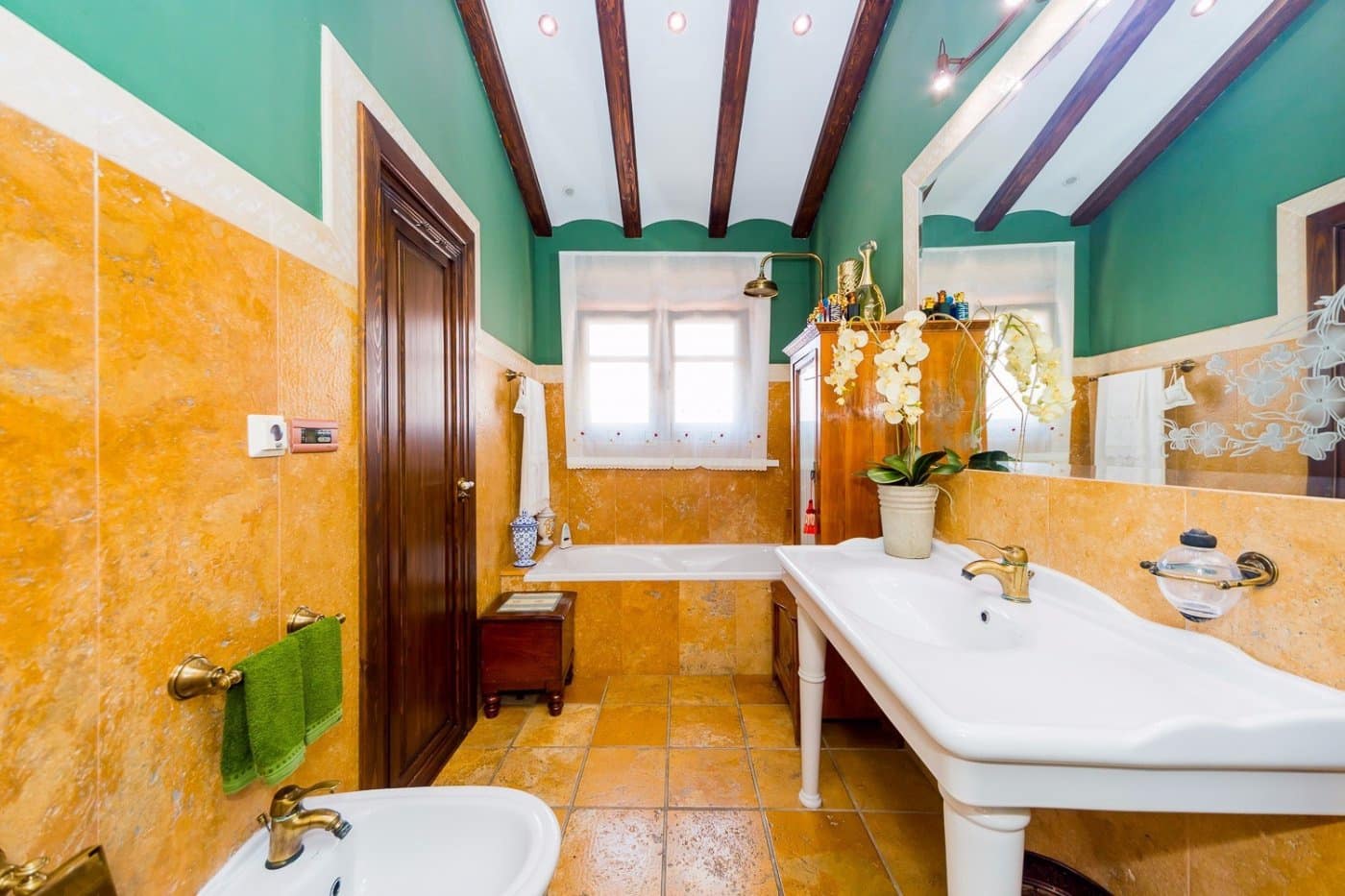 5 camera da letto Commerciale in vendita in Torrevieja - 1.080.000 € (Rif: 9314878)