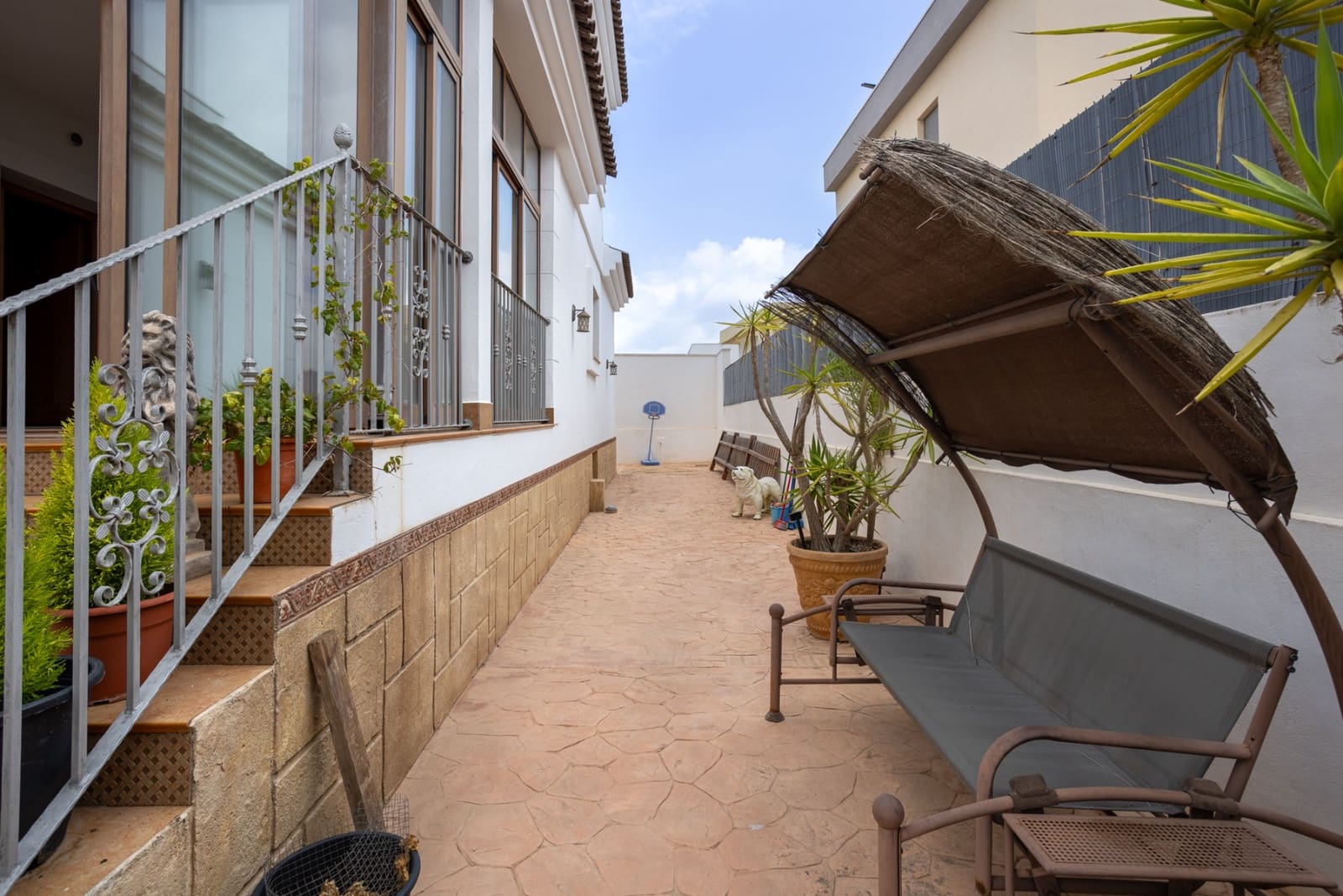 4 soveværelse Villa til salg i Los Montesinos med swimmingpool garage - € 750.000 (Ref: 9314882)