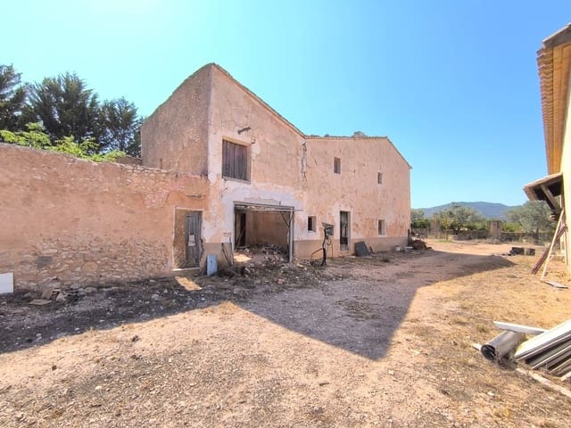 6 bedroom Finca/Country House for sale in Villena with garage - € 599,995 (Ref: 9314884)