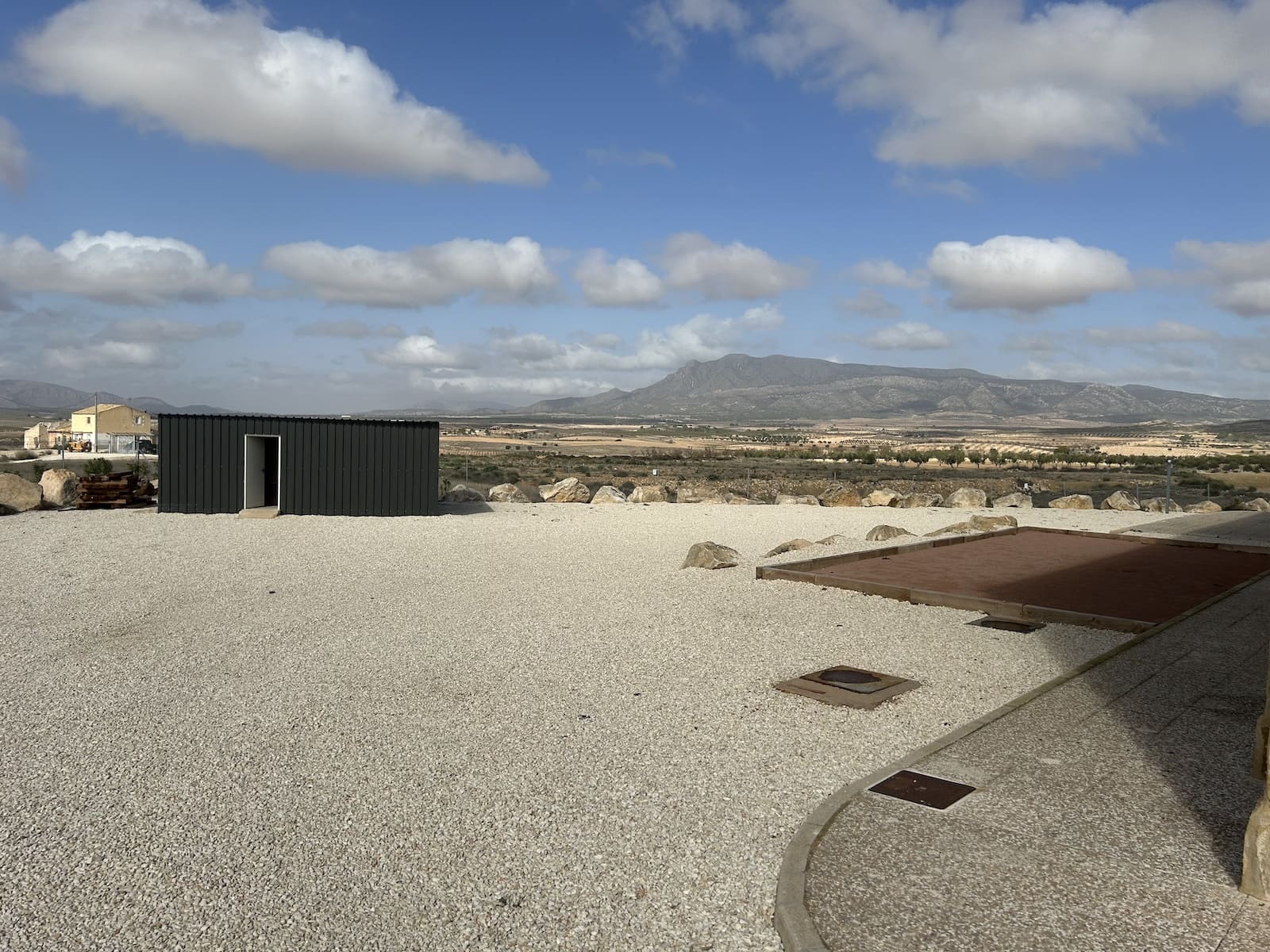 10 bedroom Commercial for sale in Jumilla - € 1,199,000 (Ref: 9314901)