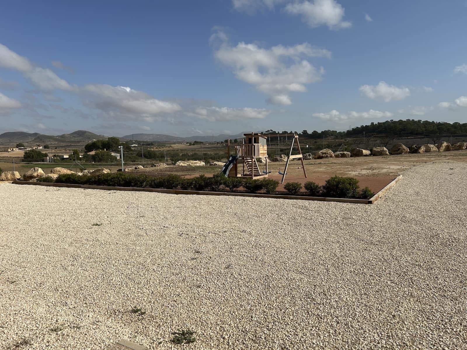 10 bedroom Commercial for sale in Jumilla - € 1,199,000 (Ref: 9314901)