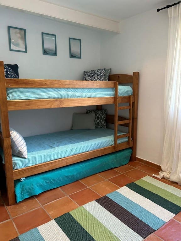 5 bedroom Villa for sale in Altea with garage - € 750,000 (Ref: 9314902)