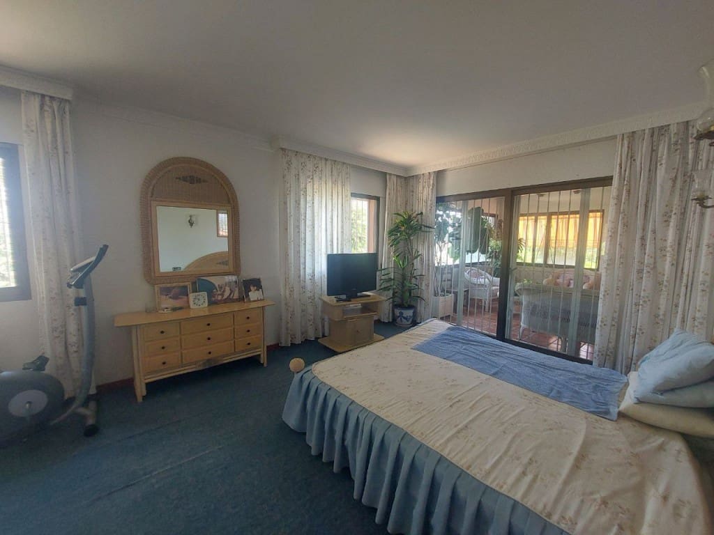 5 slaapkamer Villa te koop in Albir met zwembad garage - € 1.695.000 (Ref: 9314906)