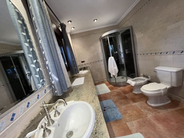 7 bedroom Villa for sale in Callosa de Segura - € 675,000 (Ref: 9314909)