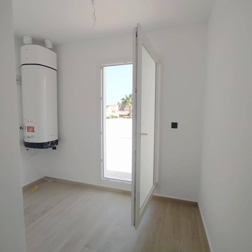 3 soveværelse Penthouse til salg i Torrevieja med swimmingpool - € 640.000 (Ref: 9314917)