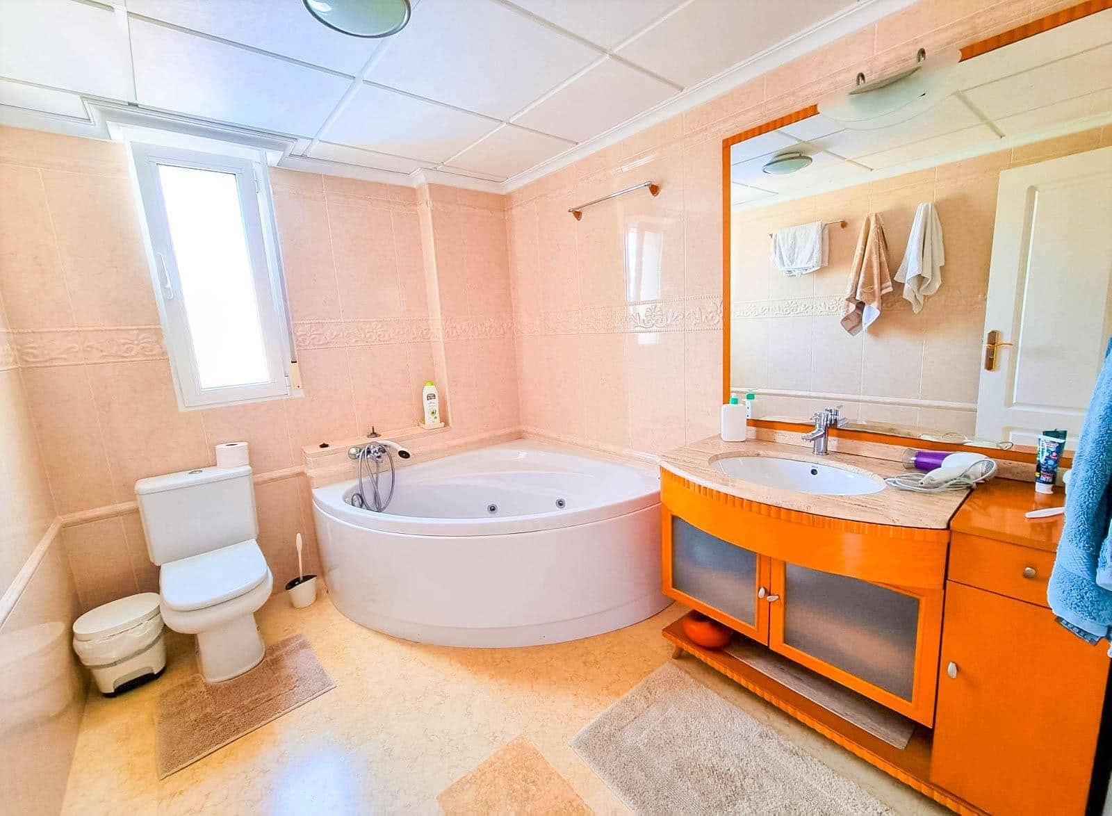 5 soverom Villa til salgs i Torrevieja med svømmebasseng - € 1 170 000 (Ref: 9314932)