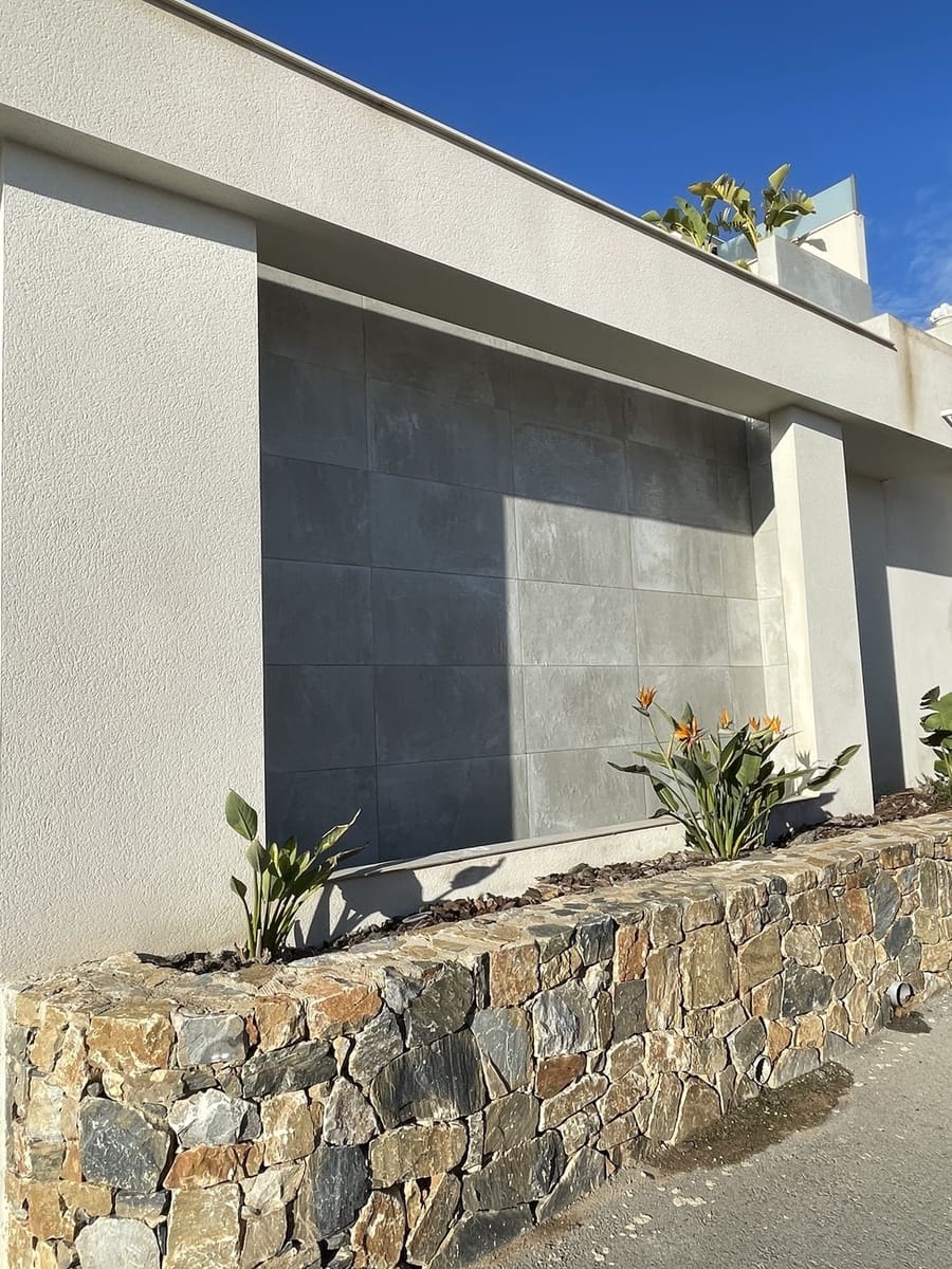 4 Zimmer Villa zu verkaufen in Ciudad Quesada mit Pool Garage - 699.000 € (Ref: 9314934)