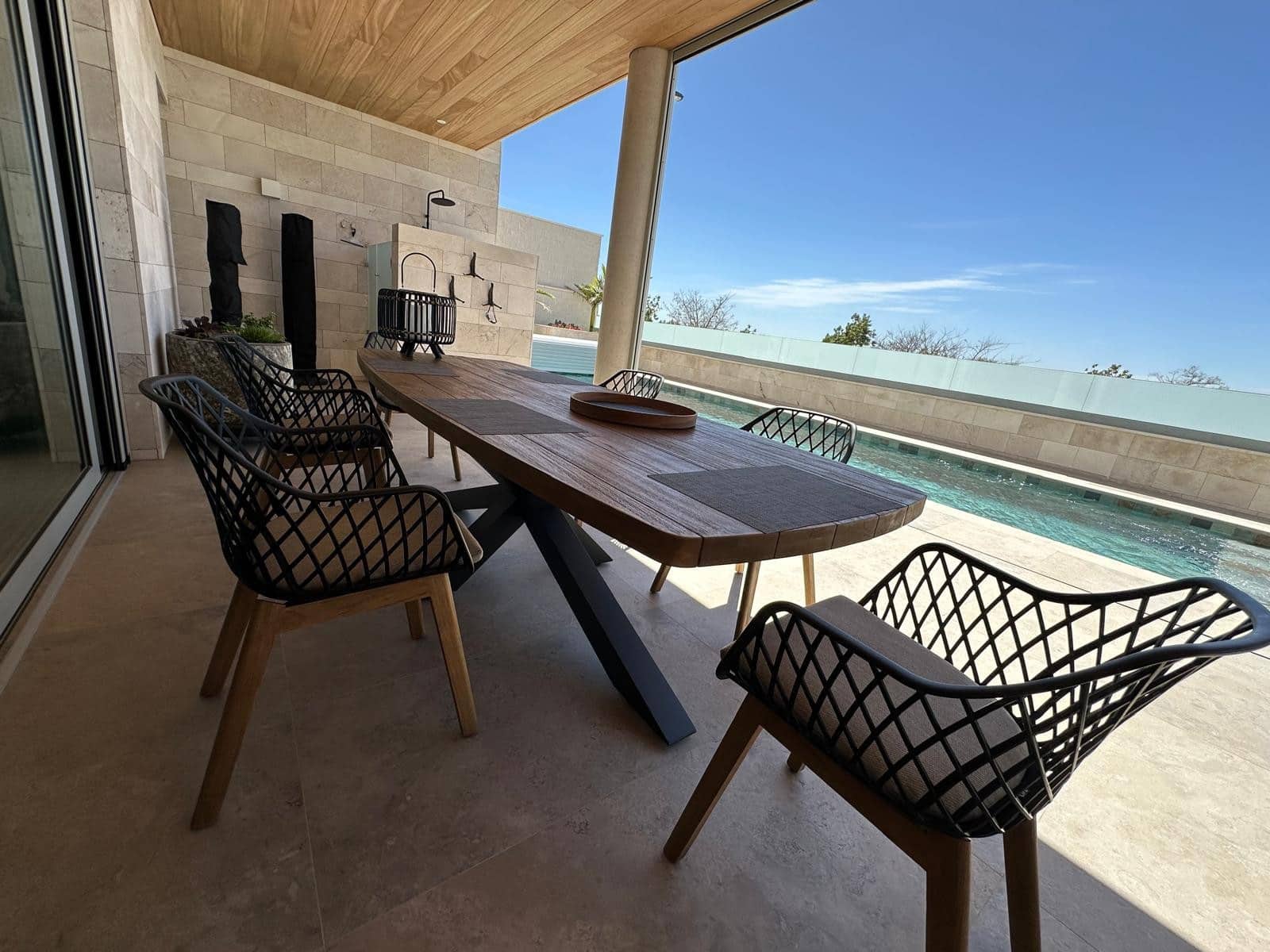 4 slaapkamer Villa te koop in Benijofar met zwembad garage - € 1.495.000 (Ref: 9314935)