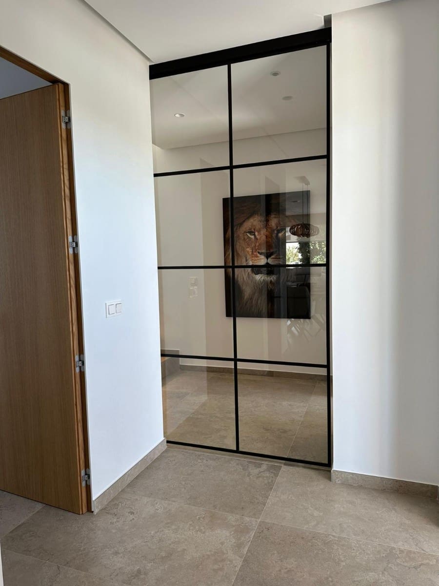 4 slaapkamer Villa te koop in Benijofar met zwembad garage - € 1.495.000 (Ref: 9314935)