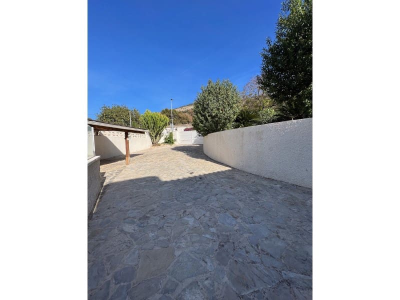 4 soveværelse Villa til salg i Alfaz del Pi / L'Alfas del Pi - € 795.000 (Ref: 9314946)