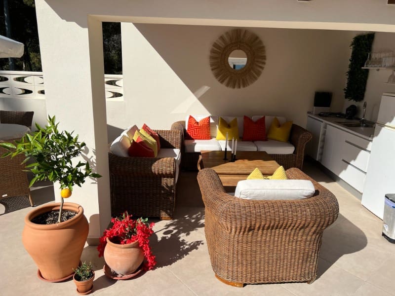 4 soveværelse Villa til salg i Alfaz del Pi / L'Alfas del Pi - € 795.000 (Ref: 9314946)