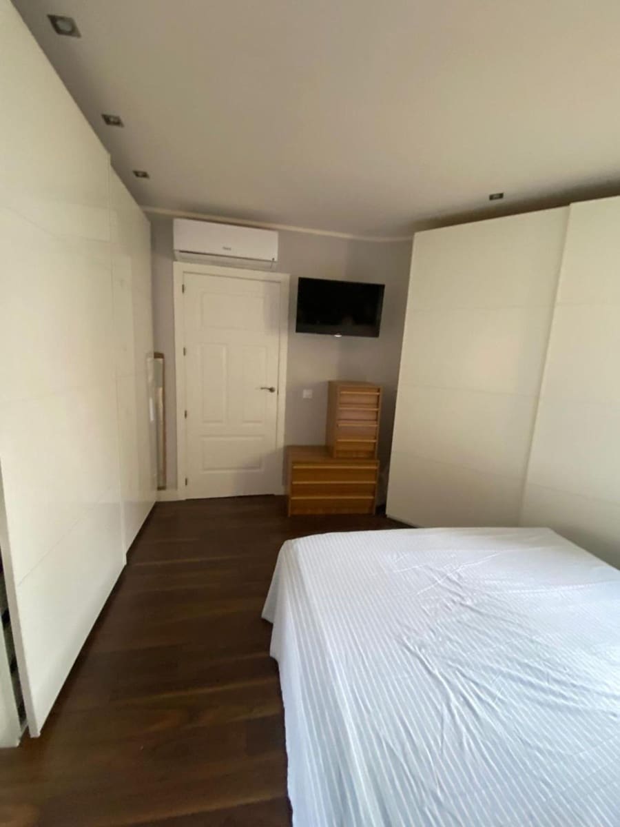 5 chambre Villa/Maison à vendre à Torrevieja - 745 000 € (Ref: 9314948)