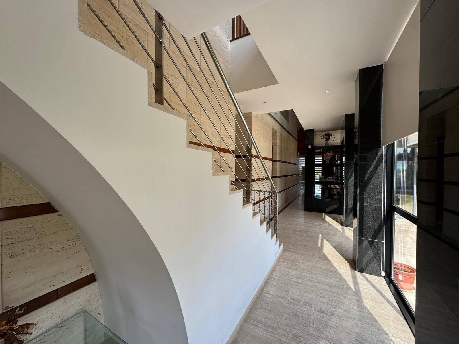 7 bedroom Villa for sale in Orihuela Costa with garage - € 3,950,000 (Ref: 9314972)