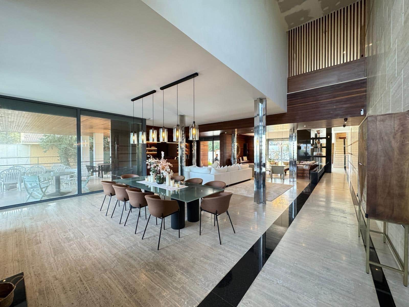 7 bedroom Villa for sale in Orihuela Costa with garage - € 3,950,000 (Ref: 9314972)