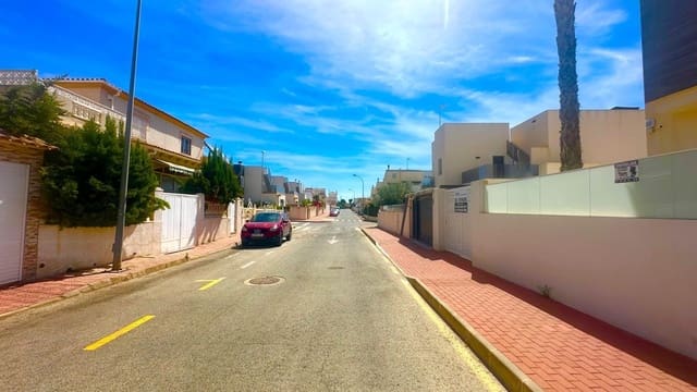 3 bedroom Villa for sale in Los Frutales, Torrevieja with pool - € 749,000 (Ref: 9314977)