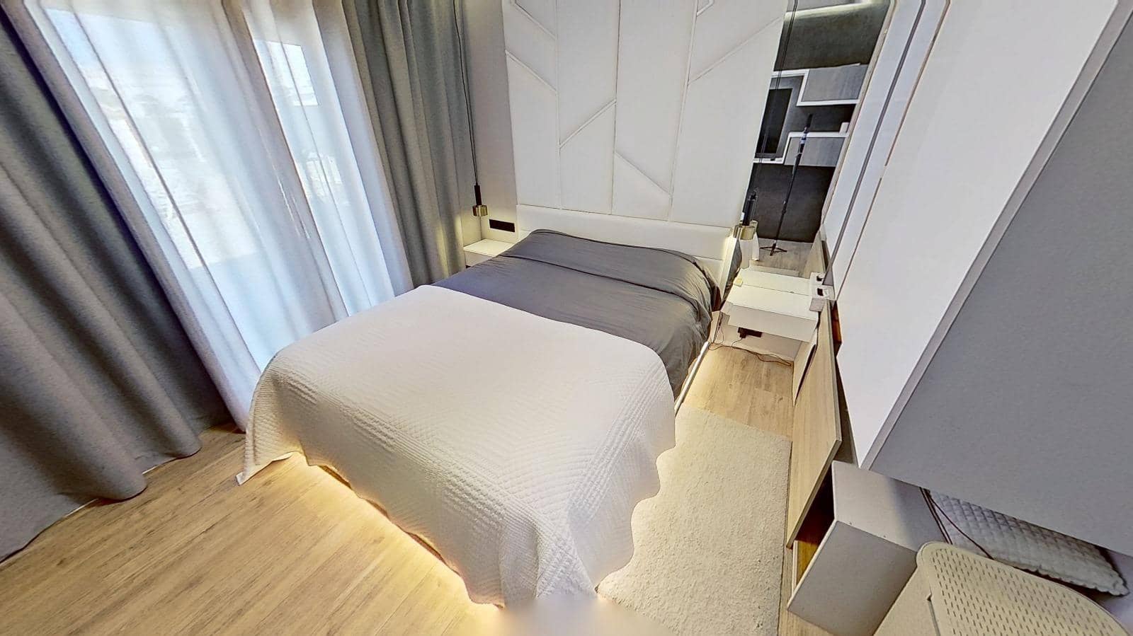 4 sypialnia Willa na sprzedaż w Torrevieja - 590 000 € (Ref: 9314982)