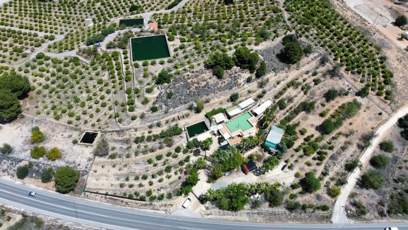 6 soverom Finca/Herregård til salgs i Alfaz del Pi / L'Alfas del Pi med garasje - € 595 000 (Ref: 9314990)