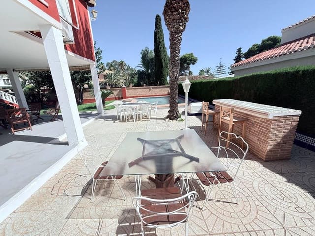 5 sypialnia Willa na sprzedaż w Campoamor, Orihuela z basenem - 879 000 € (Ref: 9314992)