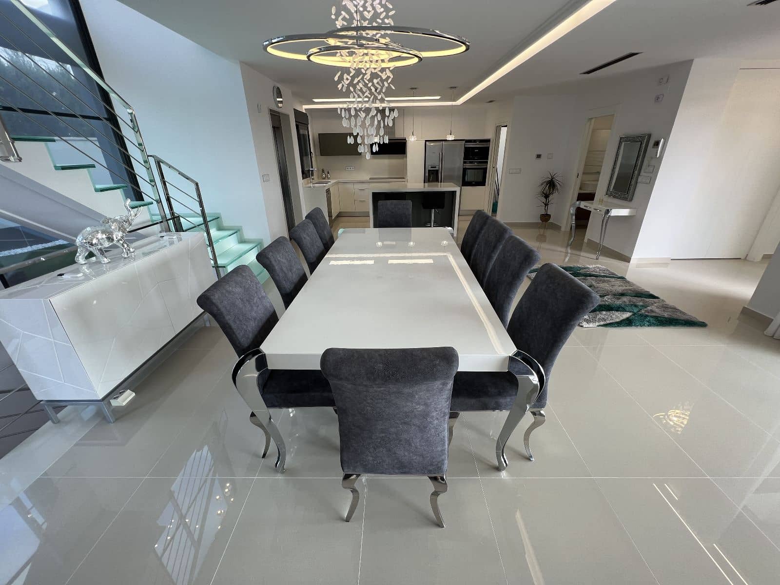 5 Zimmer Villa zu verkaufen in San Miguel de Salinas mit Garage - 849.000 € (Ref: 9314997)