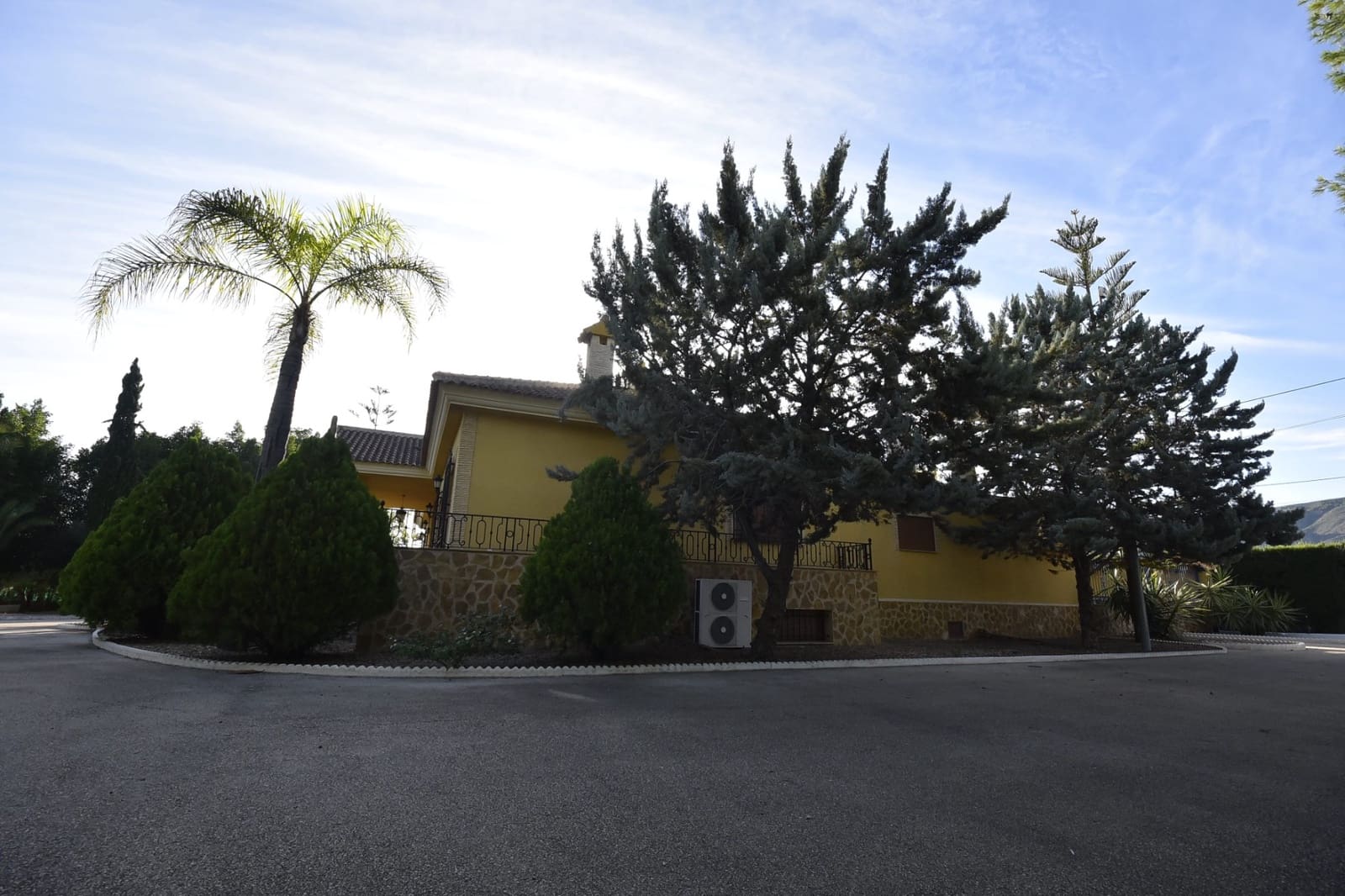 6 bedroom Finca/Country House for sale in La Matanza with pool garage - € 800,000 (Ref: 9315007)