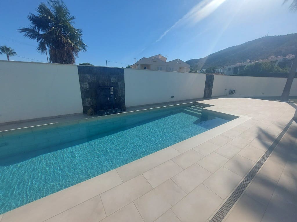 5 sovrum Villa till salu i Albir med pool - 975 000 € (Ref: 9315013)