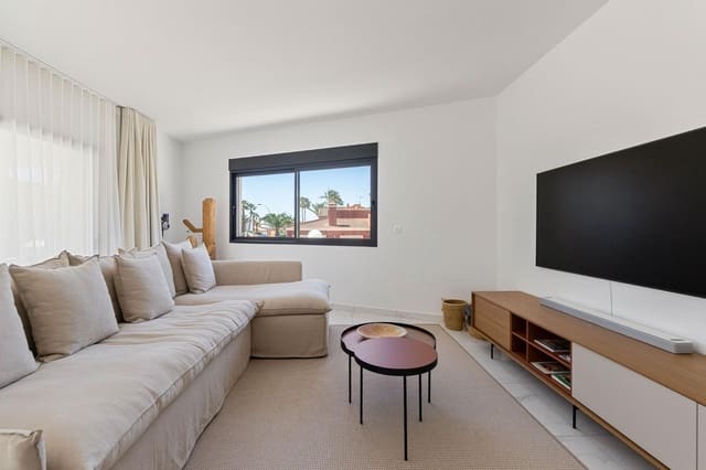 5 camera da letto Villa in vendita in La Veleta, Torrevieja con piscina garage - 1.649.000 € (Rif: 9315019)