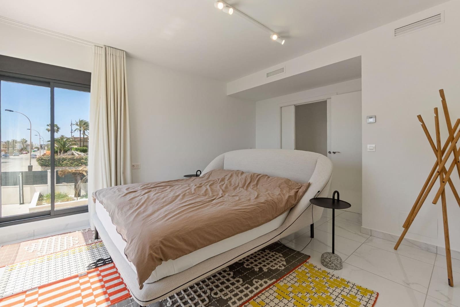 5 camera da letto Villa in vendita in Torrevieja con piscina garage - 1.649.000 € (Rif: 9315019)