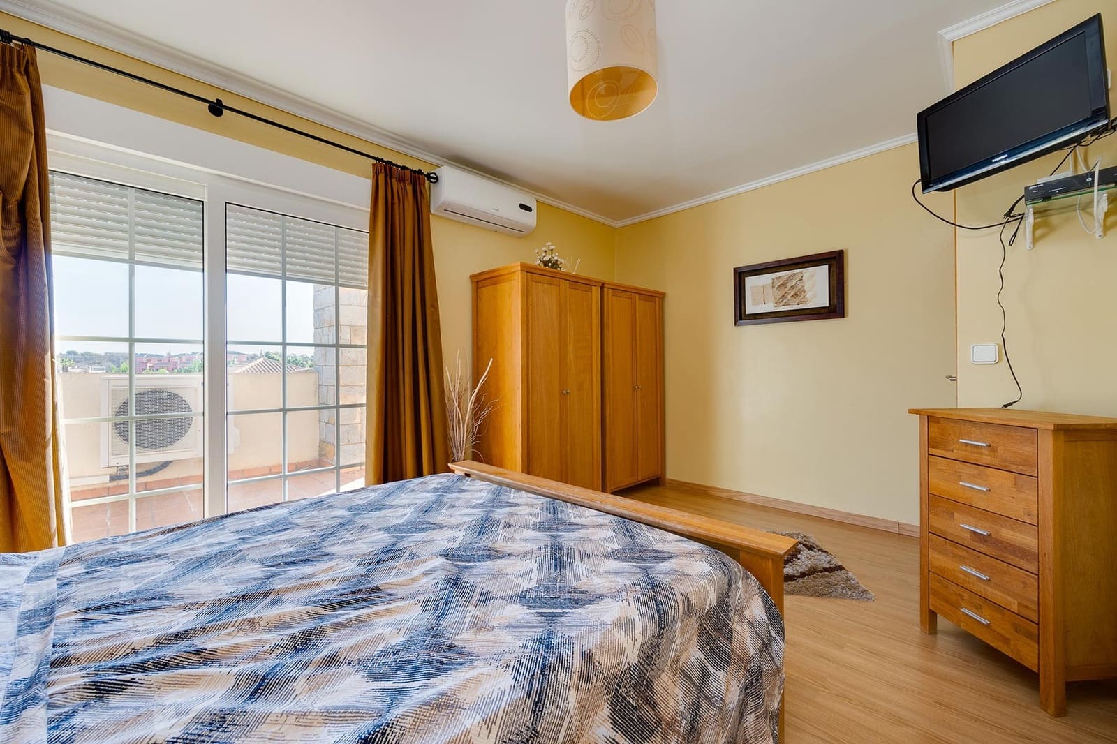 3 chambre Villa/Maison à vendre à Orihuela Costa avec piscine garage - 550 000 € (Ref: 9315023)