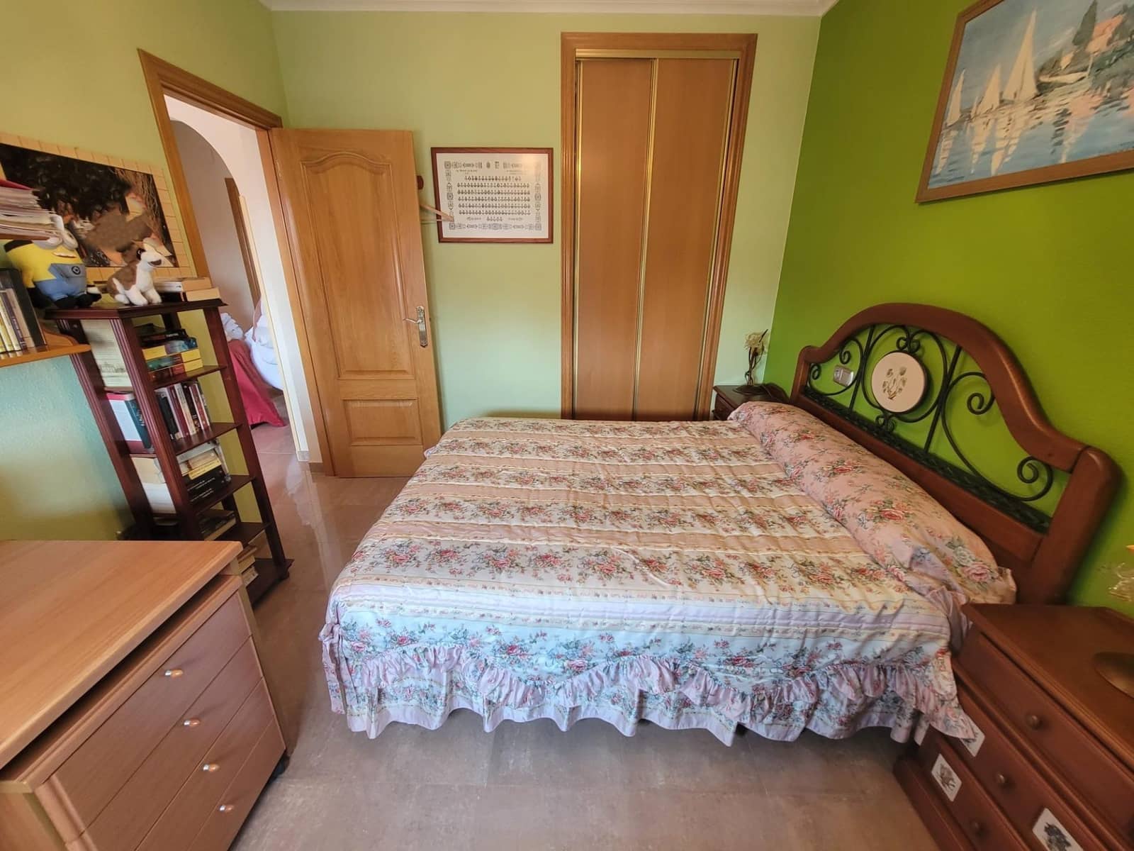 Chalet de 4 habitaciones en Torrevieja en venta con piscina - 1.000.000 € (Ref: 9315025)