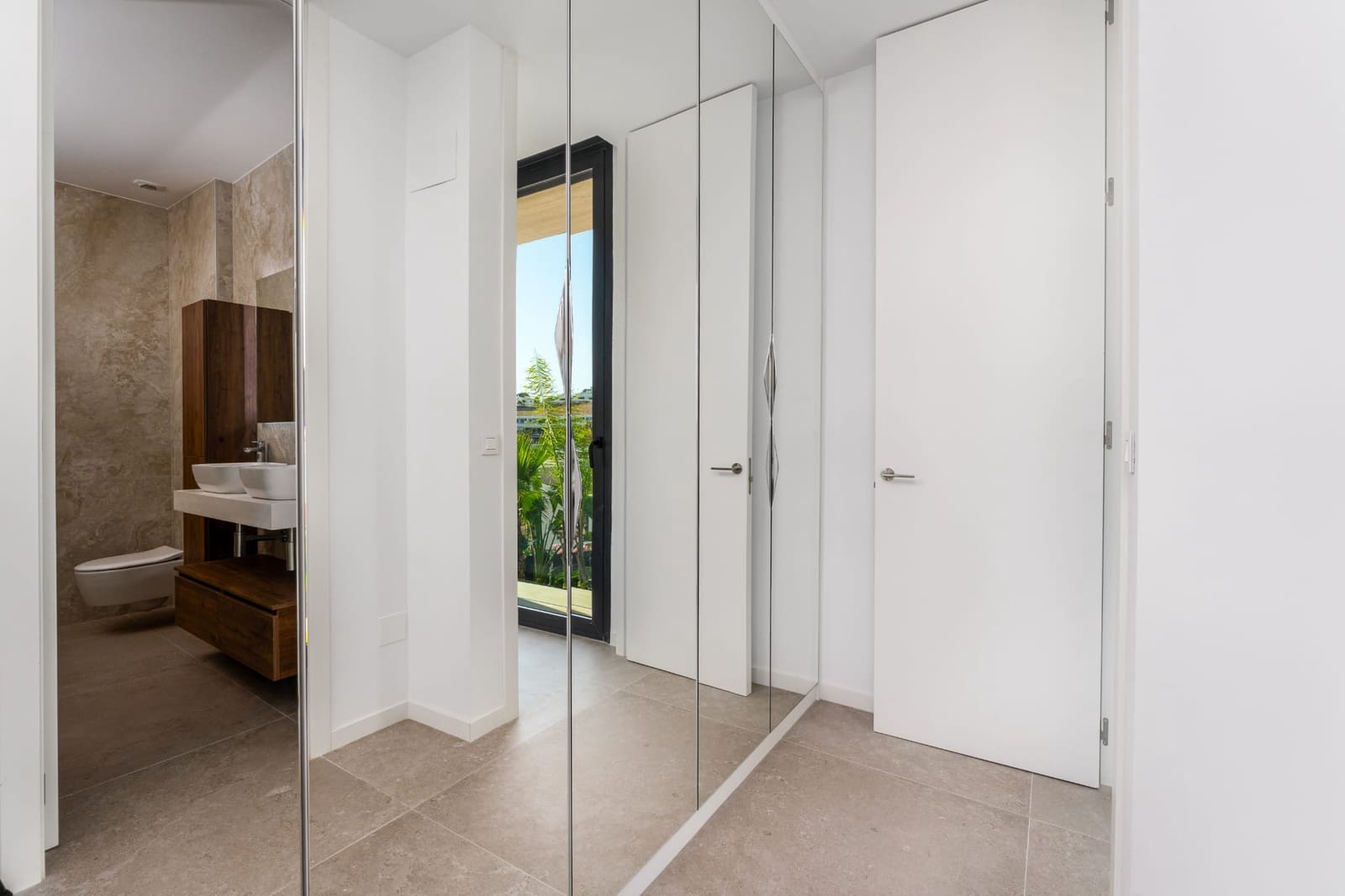 Chalet de 4 habitaciones en Finestrat en venta con garaje - 2.700.000 € (Ref: 9315029)