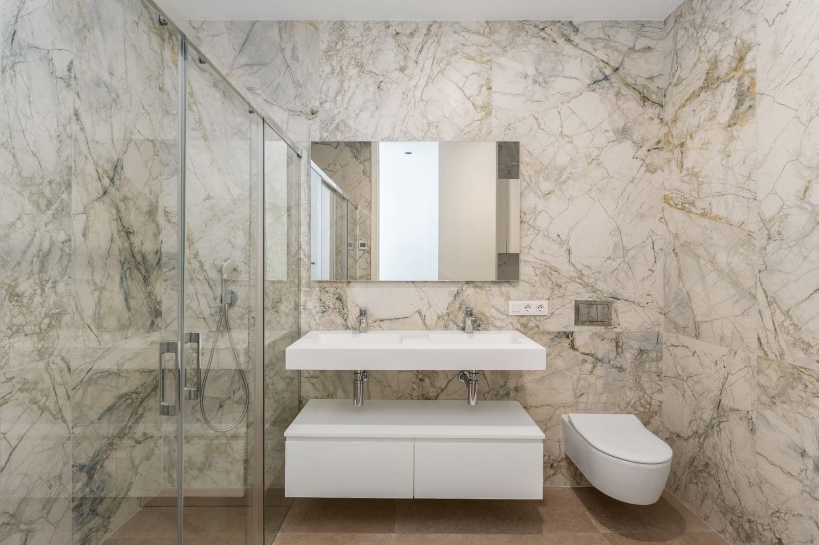 Chalet de 4 habitaciones en Finestrat en venta con garaje - 2.700.000 € (Ref: 9315029)