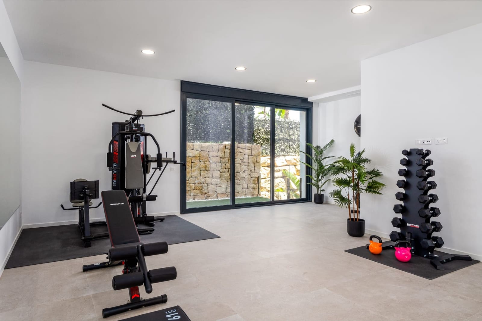 Chalet de 4 habitaciones en Finestrat en venta con garaje - 2.700.000 € (Ref: 9315029)