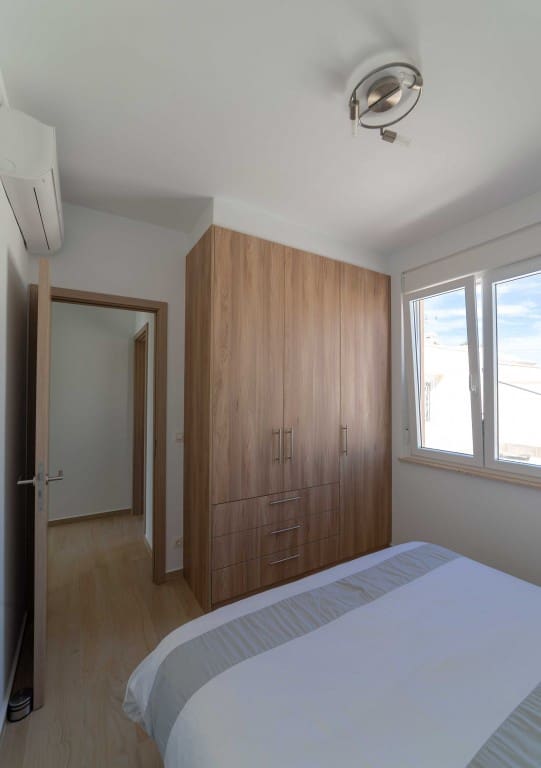 4 sypialnia Willa na sprzedaż w Torrevieja - 780 000 € (Ref: 9315032)