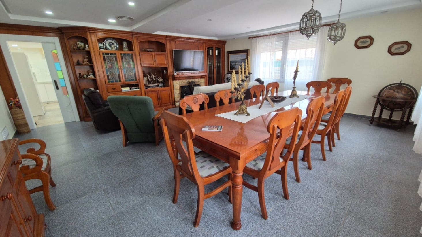 7 bedroom Villa for sale in Orihuela with garage - € 1,490,000 (Ref: 9315035)