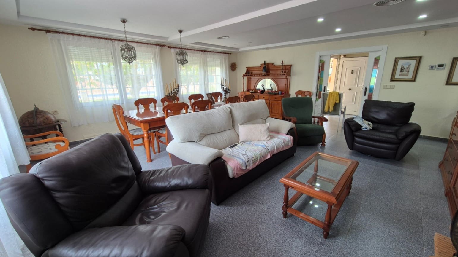 7 bedroom Villa for sale in Orihuela with garage - € 1,490,000 (Ref: 9315035)