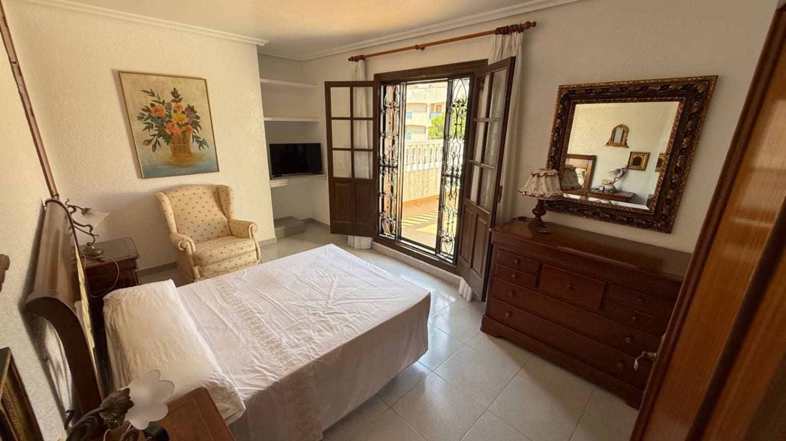 4 Zimmer Villa zu verkaufen in Orihuela mit Garage - 585.000 € (Ref: 9315036)