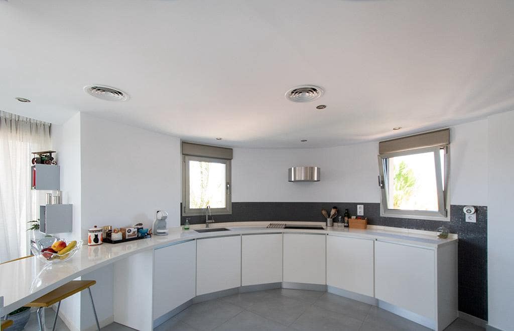 4 soveværelse Villa til salg i Ciudad Quesada med swimmingpool garage - € 899.000 (Ref: 9315037)