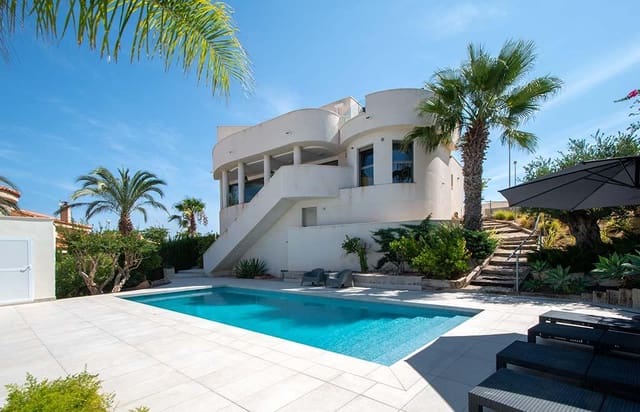 4 soveværelse Villa til salg i Ciudad Quesada, Rojales med swimmingpool garage - € 899.000 (Ref: 9315037)