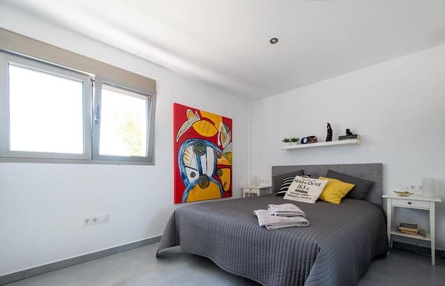 4 soveværelse Villa til salg i Ciudad Quesada, Rojales med swimmingpool garage - € 899.000 (Ref: 9315037)