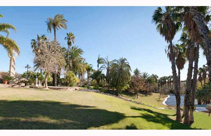 5 sovrum Villa till salu i Villamartin med pool garage - 3 200 000 € (Ref: 9315038)